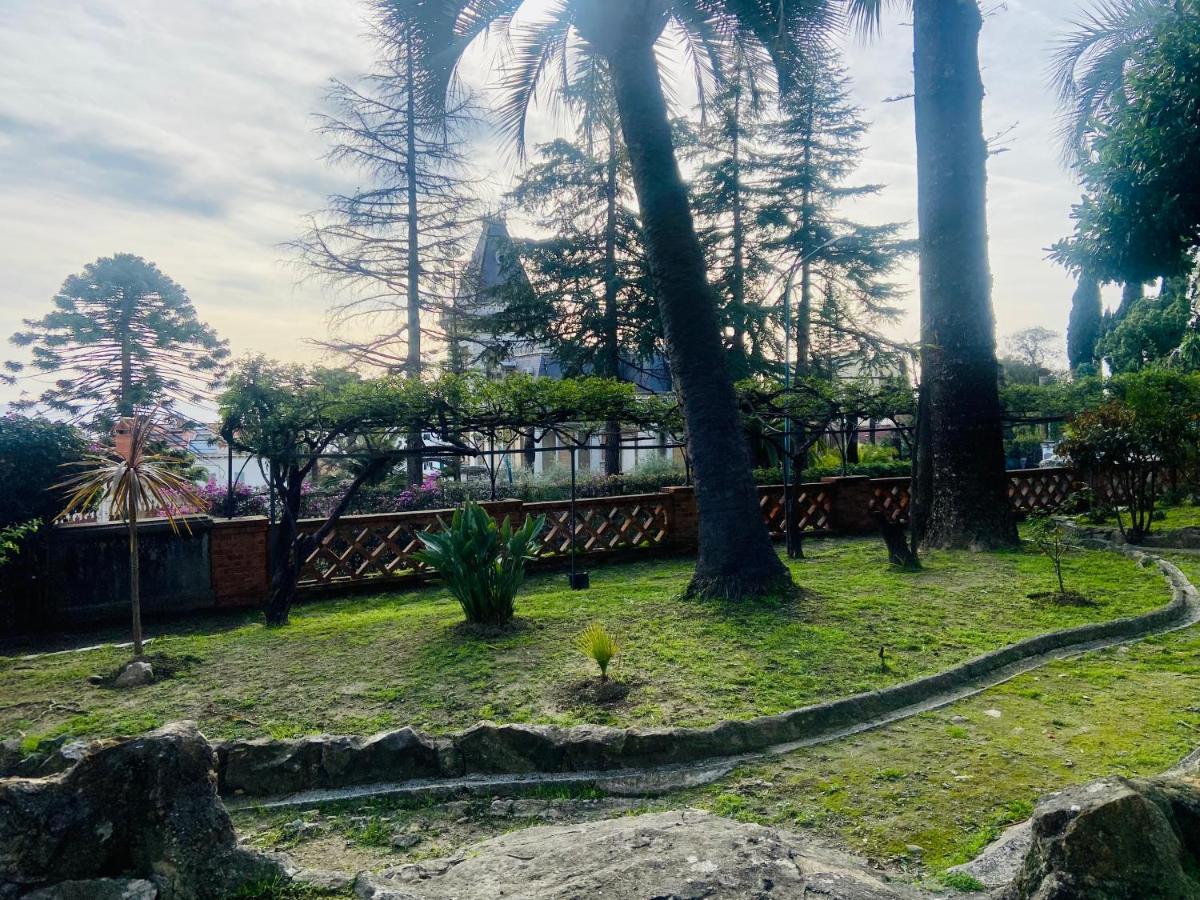 Appartamento Nel Parco Sanremo Luaran gambar